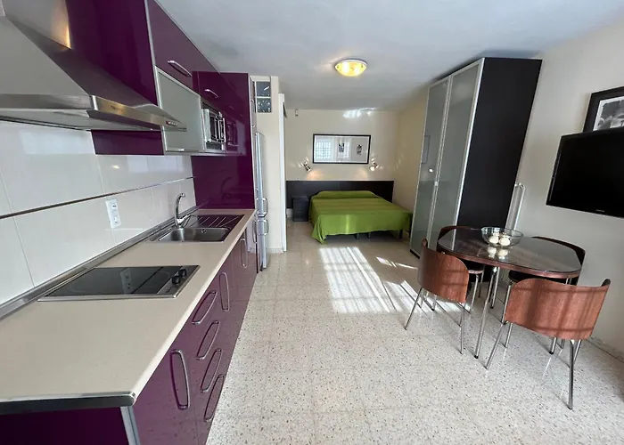 Studio Apartment In Malaga